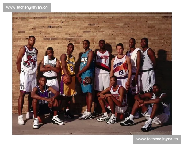 最新篮球比分直播全程跟踪 精准实时更新让你不再错过每个精彩瞬间 最新篮球比分直播全程跟踪 精准实时更新让你不再错过每个精彩瞬间