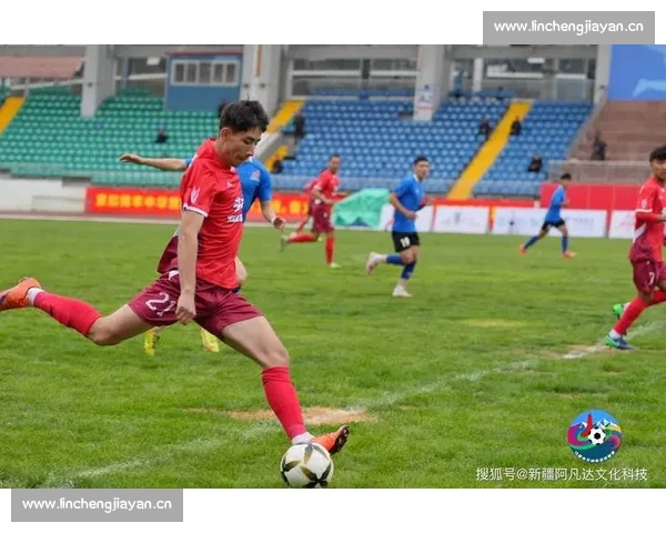 足球联赛全程直播精彩呈现 每一场比赛不容错过 快来一起见证激烈对决 足球联赛全程直播精彩呈现 每一场比赛不容错过 快来一起见证激烈对决